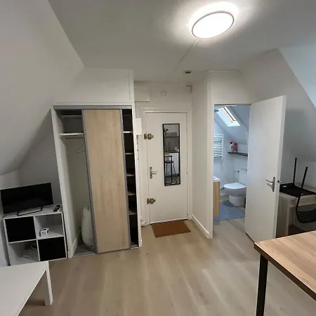 Petit Cocon A 2 Min A Pied De La Gare De * Tours