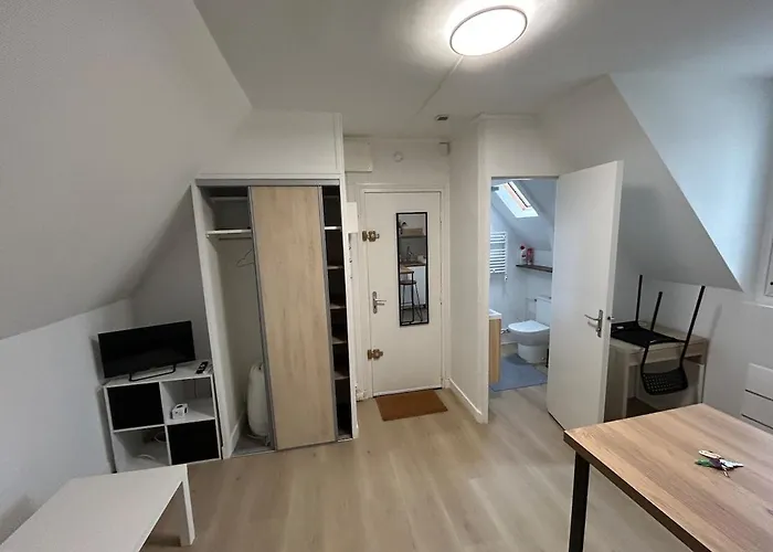 Petit Cocon A 2 Min A Pied De La Gare De * Tours